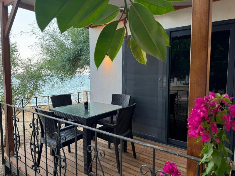 Otelox Ayas Beach Bungalov Erdemli Exterior foto
